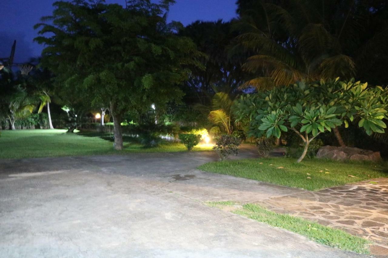 Jua Baharini Bed and Breakfast Malindi Exteriör bild